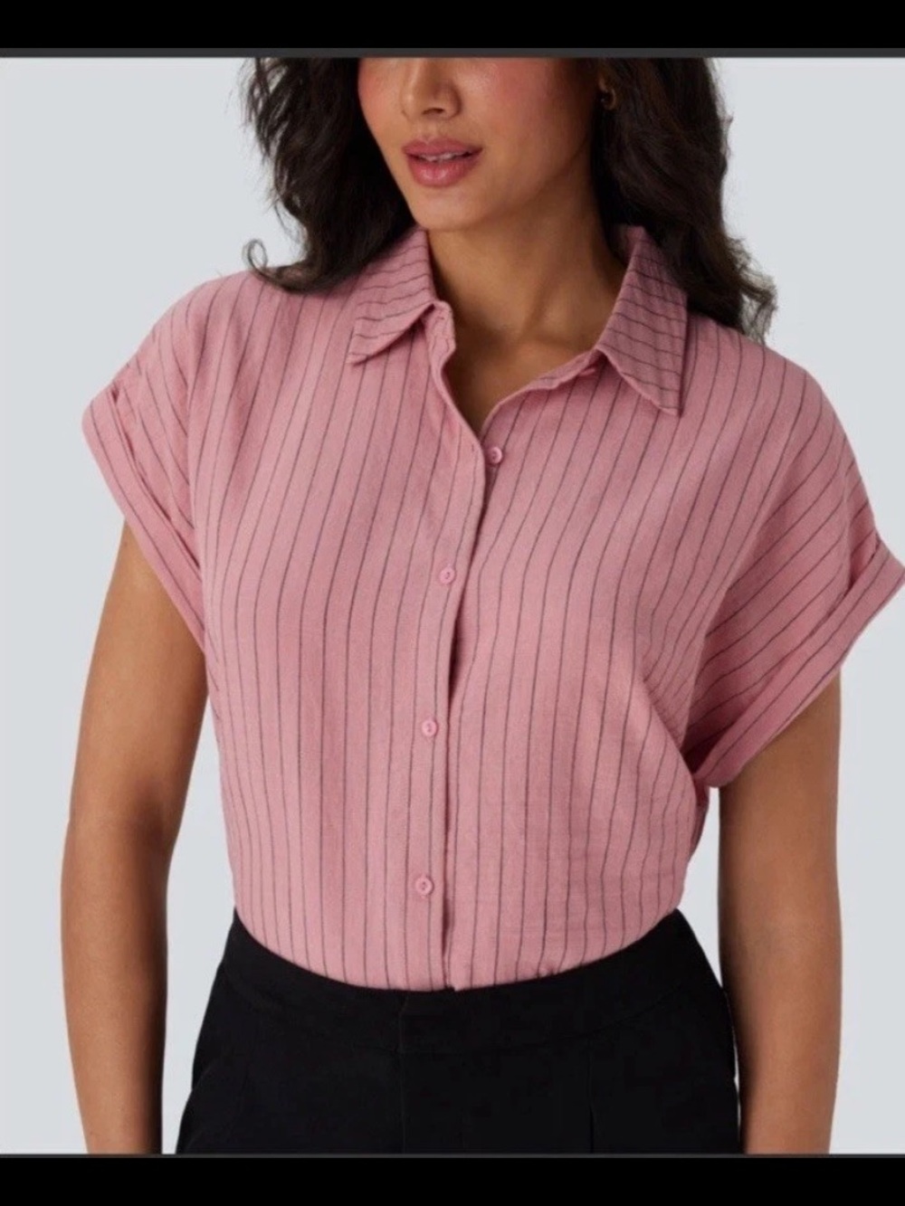 NWT Women’s Halara Short Sleeve Linen Look Striped Work Shirt. Pink. Size Medium